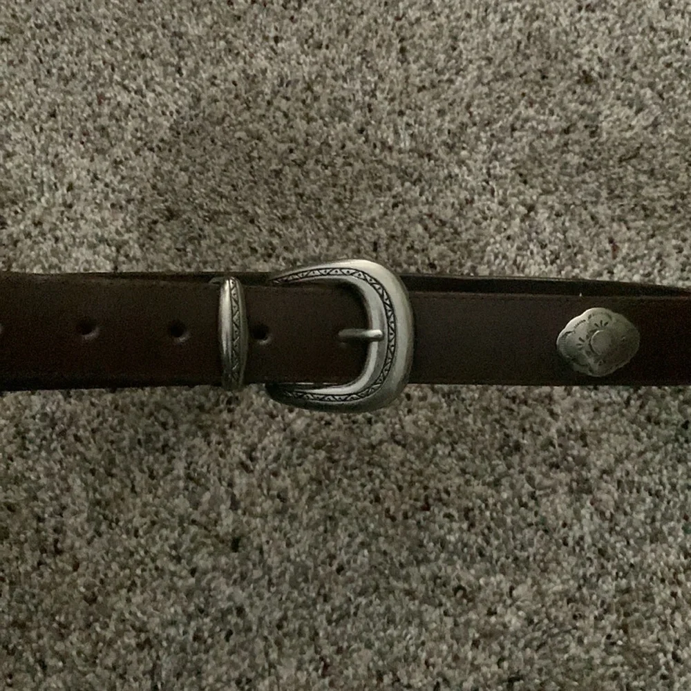 Genuine leather man made belt size small medium western cowboy